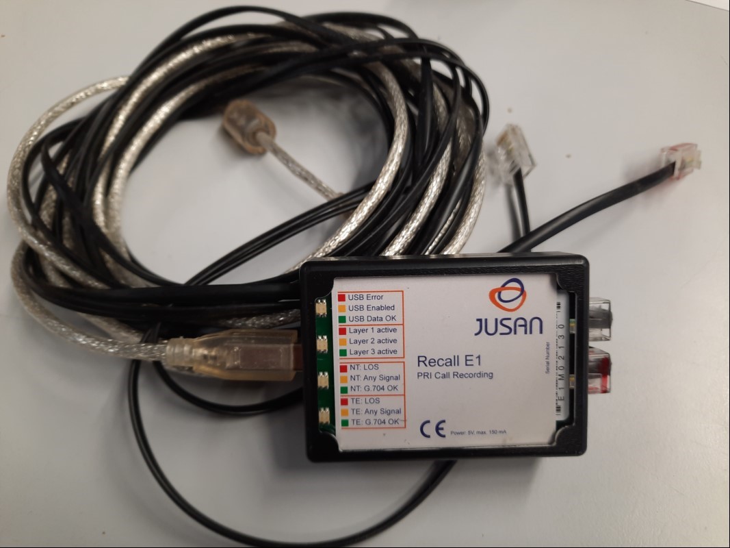 Jusan Recall E1 Mitschnitt S2M (PRI Call Recording) inkl Anschlusskabel(USB Uplink), ungeprüft, SN: E1M021300,  keine Garantie auf Funktion und Vollständigkeit (ID=V05-34)